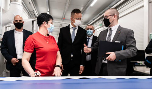 Inspektion der neuen Anlagen in Kiskunfélegyháza. (Foto: Berkemann)