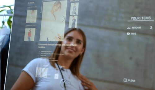 Intelligenter Spiegel von Wirecard