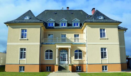 Firmensitz der Berkemann-Gruppe in einer repräsentativen Villa in Zeulenroda (Foto: Berkemann)