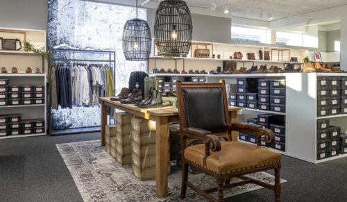 Schuhhaus Asmus in Bergheim bei Salzburg erstrahlt in neuem Glanz. (Foto: Asmus)