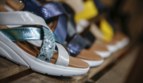 Caprice präsentiert die neuen Trendthemen für F/S 2021. (Foto: Caprice)