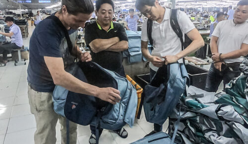 Vina Duke in Vietnam produziert sämtliche Rucksäcke und Taschen für Deuter. (Foto: Deuter)