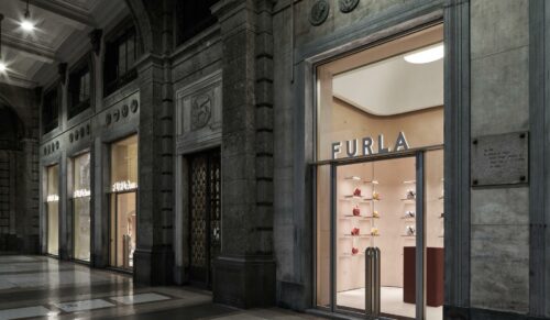 Der neue Flagship-Store von Furla in Mailand (Foto: Furla)