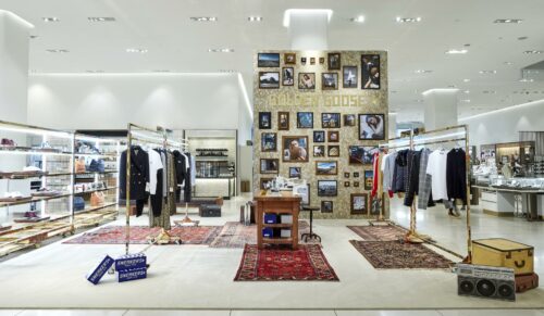 Pop-up-Fläche von Golden Goose bei Nordstrom in New York. (Foto: Jack Koto / Nordstrom)