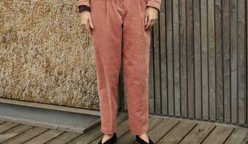 Weit, lang oder verkürzt: Diese Schuhe verstehen sich bestens mit den Modetrends der Saison. (Foto: Ichi)