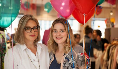 Concept Store Dortmund: Kleidhype! Die Boutique in Dortmund wird von dem Mutter-Tochter-Duo Anette und Julia geführt. (Foto: Kleidhype/ Anette & Julia)