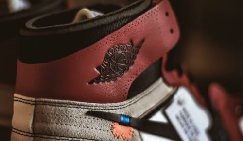 Peter Moore gilt als Schöpfer des Air Jordan. (Foto: Travis Essinger/Unsplash)