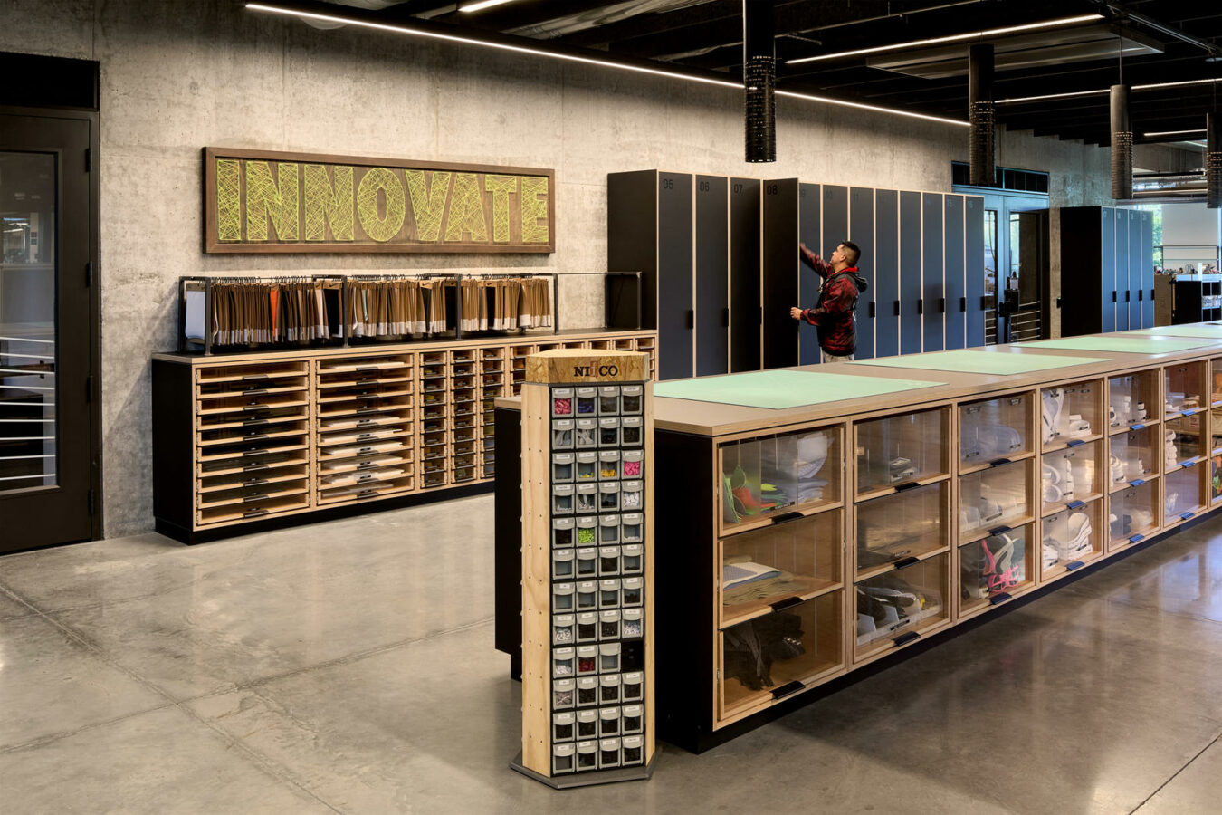 Das LeBron James Innovation Center in New Hampshire. (Foto: Nike)
