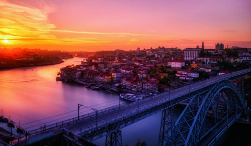Panorama der Hafenstadt Porto. (Foto: Pixabay)