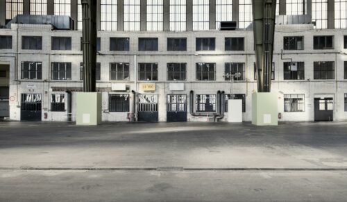Die Selvedge Run zieht in den Hangar 5 des Flughafen Tempelhof. (Foto: Selvedge Run)