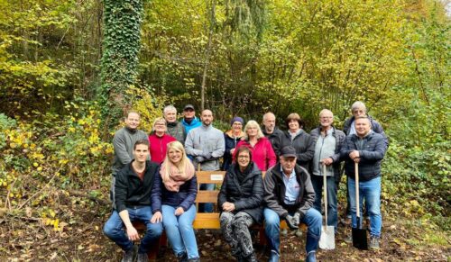 Die Belegschaft von Stockmayer beteiligt sich an der Aufforstung des Pfälzerwaldes. (Foto: Stockmayer)