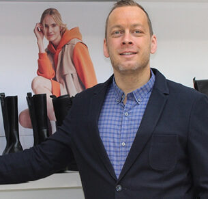 Tobias Bühner ist neuer Area Manager bei shoe.com. (Foto: shoe.com)