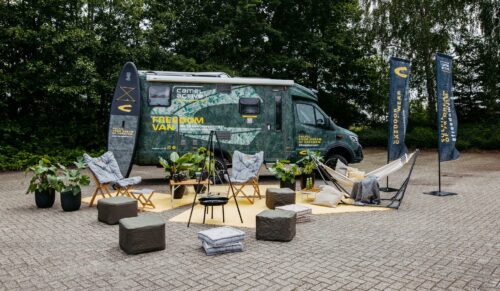 Der Freedom Van von Camel Active tourt durch deutsche Küstenorte. (Foto: Camel Active)