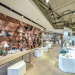 Das Modehaus Leffers in Oldenburg feiert seine neue Damen-Schuhabteilung.