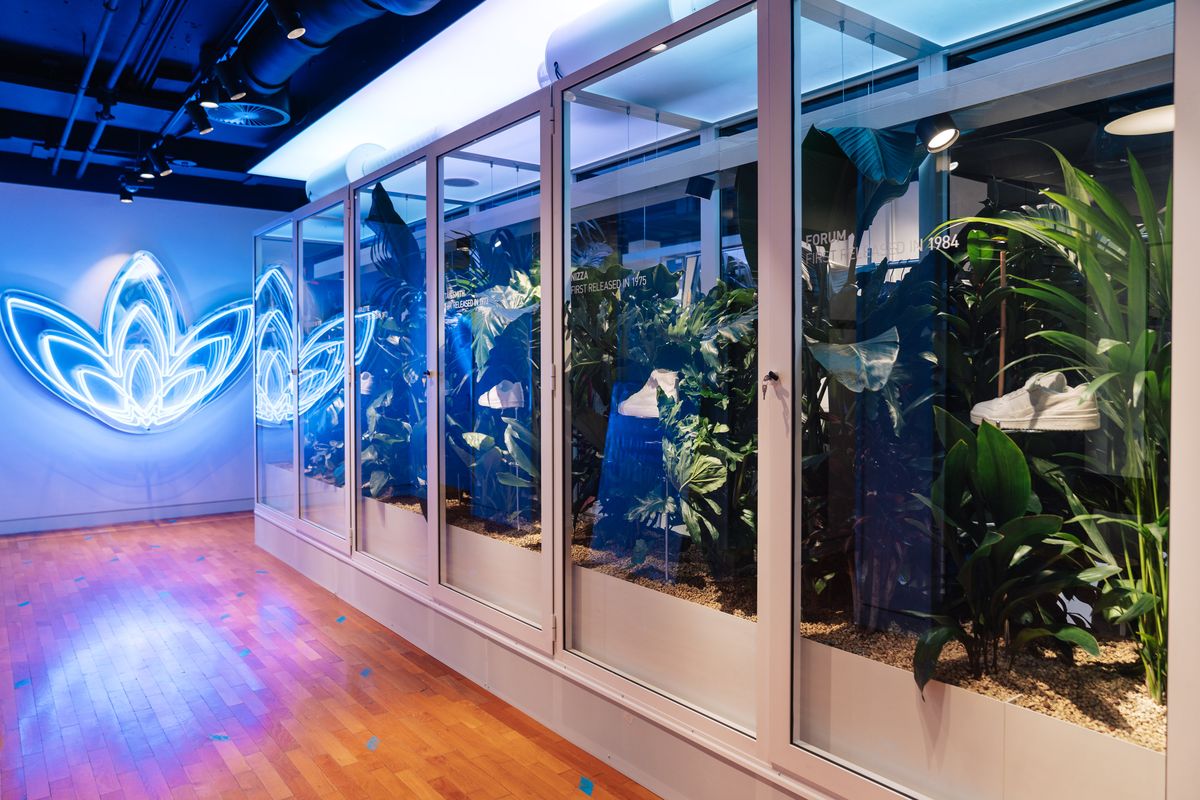 Adidas feiert die Wiedereröffnung des Flagship-Stores in Berlin. (Foto: Adidas)