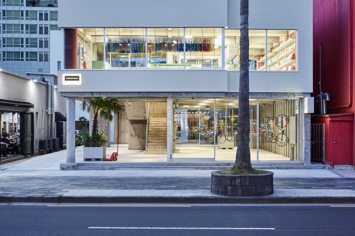 Freitag eröffnet einen neuen Store auf der südkoreanischen Insel Jeju. (Foto: Freitag) 