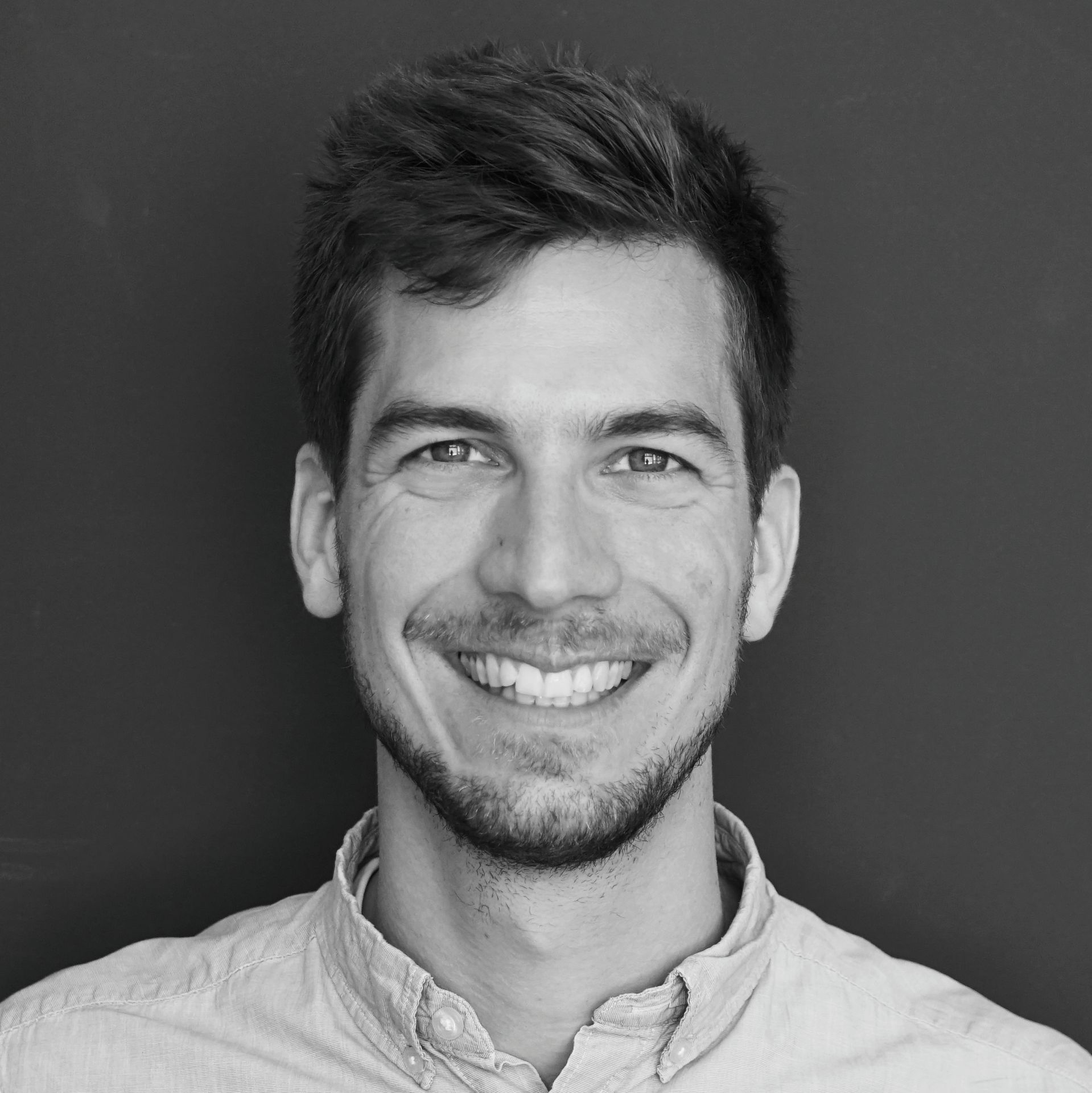 „Toru kann überall da helfen, wo Schuhkartons transportiert werden müssen“ – Thomas Bielmeier, Senior Sales Manager Magazino (Foto: Magazino)