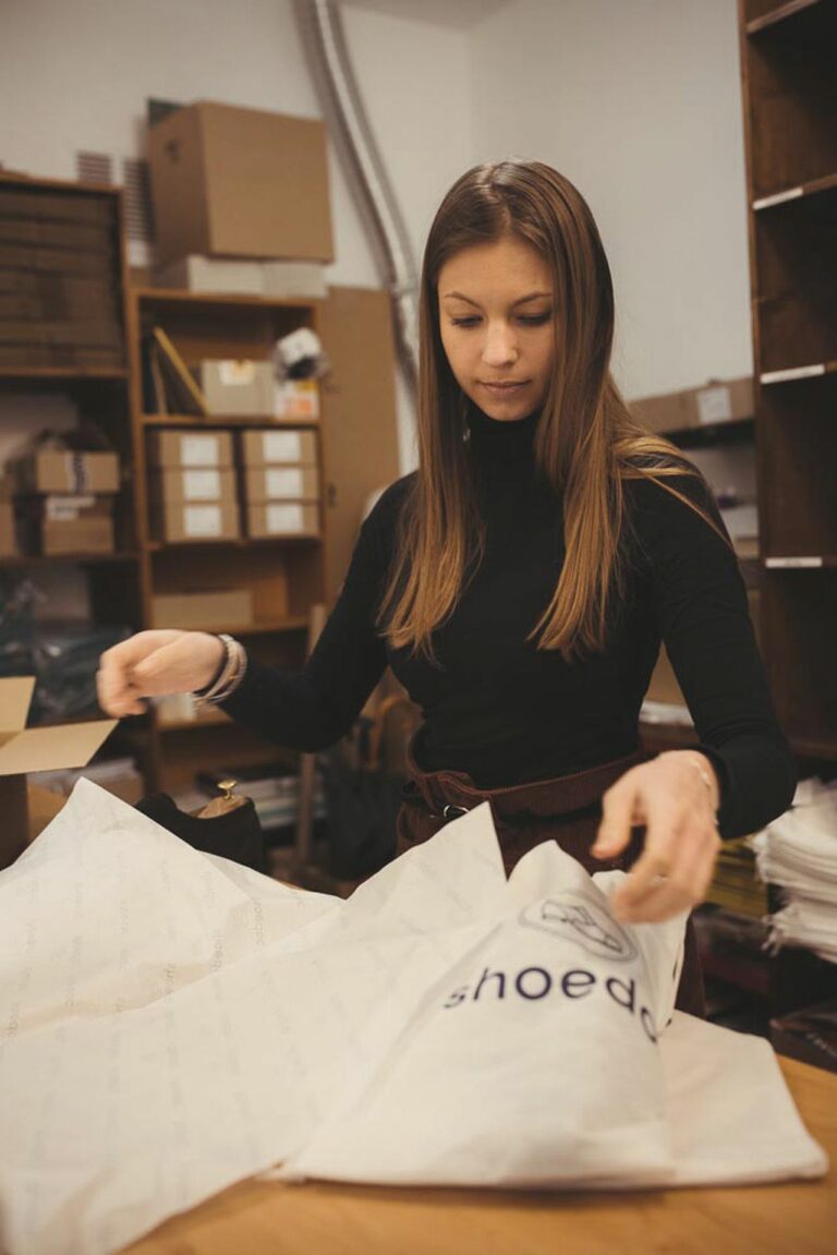 Neben Shoedoc kümmert man sich bei Pursenurse um Lederwaren aller Art. (Foto: Shoedoc)