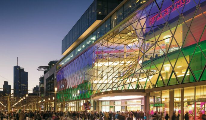 Shoppen und Bummeln am Frankfurter Einkaufszentrum Myzeil (Foto: ECE/Heiko Meyer)