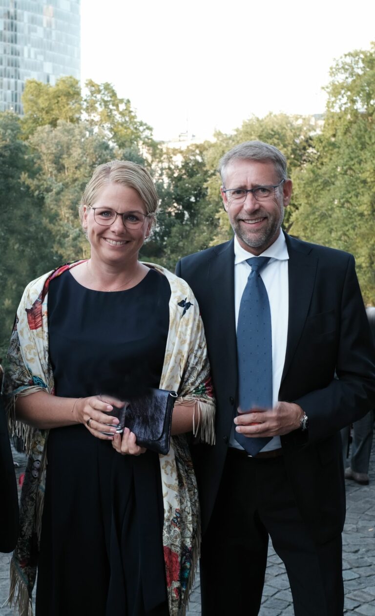 Maike und Hayo Galipp-Le Hanne entschieden sich nach einem längeren Prozess, Filialen zu schließen. Sie raten Händlern, emotionslos auf ein Unternehmen und dessen Zukunftsaussichten zu schauen. (Foto: Kim Fotografie)