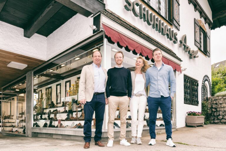 Familie Angl, Daniel Angl ganz rechts, Schuhhaus Angl (Foto: Schuhhaus Angl)