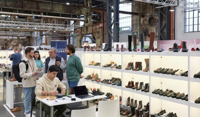 Dass es in der Schuhbranche einen Kausalzusammenhang zwischen Wetterlage und Umsatzentwicklung gibt, ist allgemeiner Konsens. (Foto: Igedo Exhibitions)