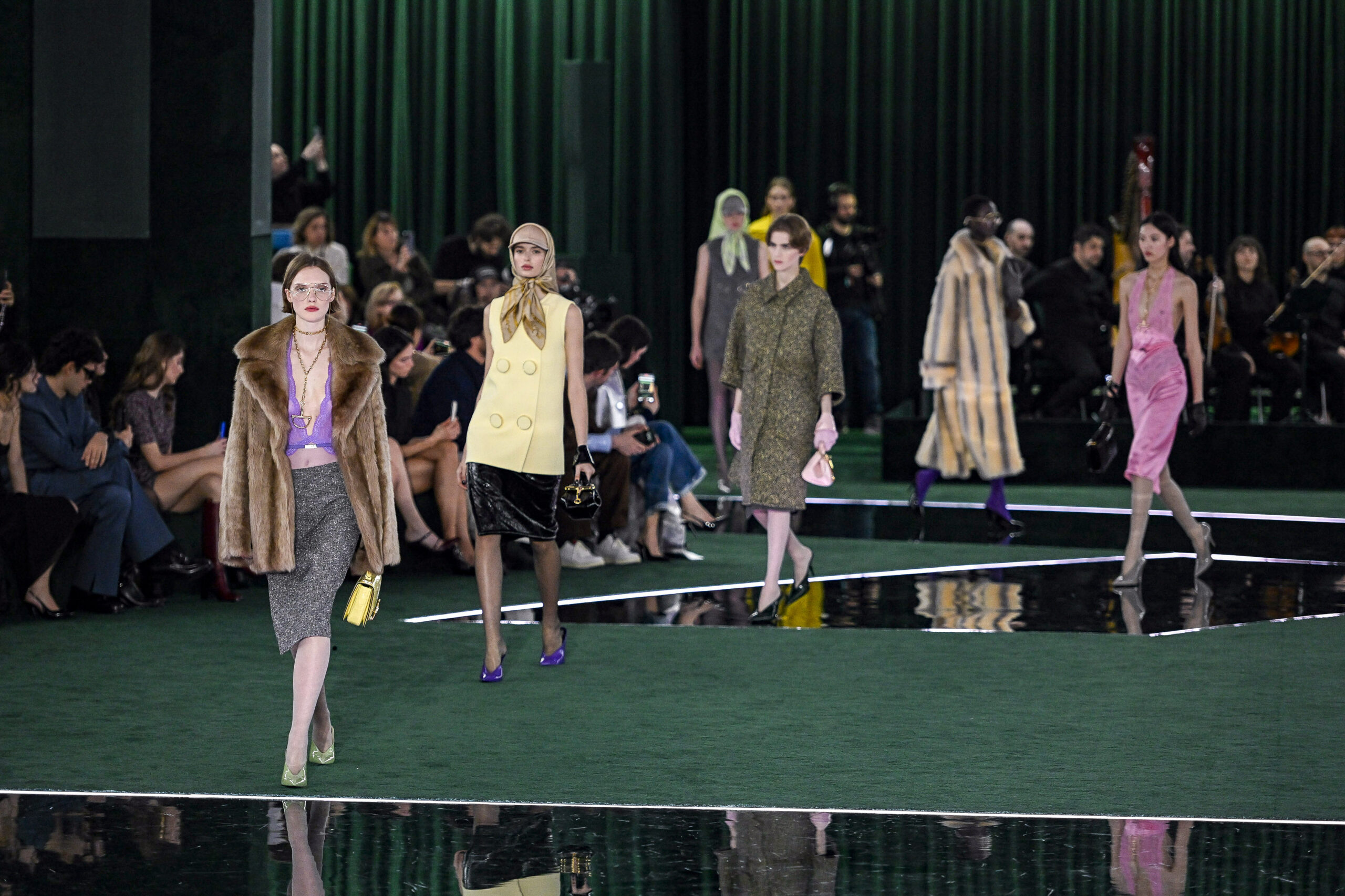 Die Gucci-Show während der Mailand Fashion Week (Foto: Catwalkpix)