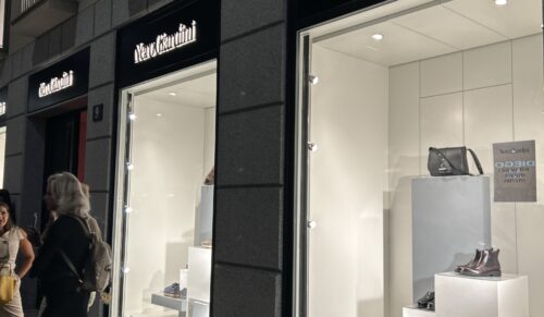 Der Nero Giardini-Store im Zentrum von Mailand (Foto: Redaktion)