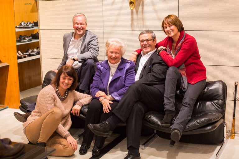 Die operative Familie von Schuhhaus Darré (von links): Pedi Ebert, Hans-Jörg Ebert, Marianne Ebert, Gerd Ebert, Steffi Uhlmann (Foto: Schuhhaus Darré)